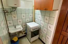 Garsoniera decomandata, 22 mp, etaj intermediar, zona Lazaret