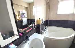 Apartament 3 cam, 99 mp, 2 bai, garaj, Valea Aurie