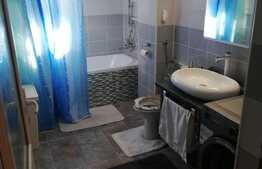 Apartament 2 camere, 69 mp, decomandat, zona Selimbar