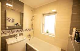 Apartament 3 camere, 74 mp, decomandat, Selimbar