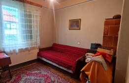 Casa tip duplex in Hipodrom1 , curte libera 300 mp