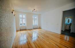 Apartament cu 3 camere, cu finisaje de calitate superioara, situat în zona Ultracentrală