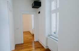 Apartament cu 3 camere, cu finisaje de calitate superioara, situat în zona Ultracentrală