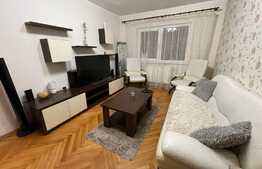 Apartament 3 camere, decomandat, Valea Aurie