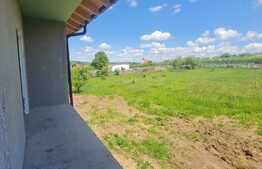 Casa insiruita, teren de la 180 mp , suprafata utila de 108 mp, Cisnadie