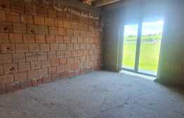 Casa insiruita, teren de la 180 mp , suprafata utila de 108 mp, Cisnadie