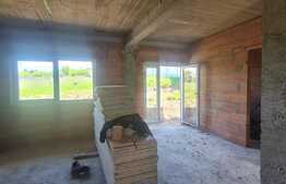 Casa insiruita, teren de la 180 mp , suprafata utila de 108 mp, Cisnadie