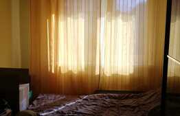 Apartament de 3 camere, 70 mp, decomandat, etaj intermediar,  Vasile Aaron 