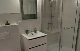 Casa 8 camere, 320 mp, teren 300 mp, parcare, zona Calea Poplacii