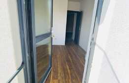 Apartament 3 camere, 54 mp, curte 94 mp, 2 locuri de parcare, in Selimbar