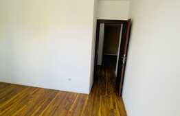 Apartament 3 camere, 54 mp, curte 94 mp, 2 locuri de parcare, in Selimbar