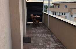 Garsoniera de lux, 32 mp, terasa, parcare, Broscarie