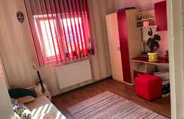 Apartament 3 camere, 64 mp, balcon, Cisnadie