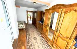 Apartament de 3 camere, 100 mp, Valea Aurie