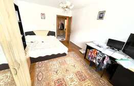 Apartament de 3 camere, 100 mp, Valea Aurie