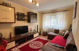 Apartament 3 camere, 64 mp, decomandat, zona Vasile Aaron