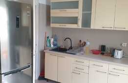 Apartament de 2 camere decomandat ,54 mp, zona centrala, Dioda. 