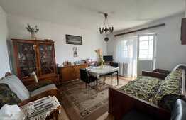 Apartament 4 camere, decomandat, Vasile Aron