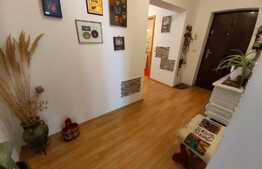 Apartament 3 camere, 78mp utili, decomandat, etaj intermediar