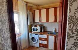 Mansarda 2 camere, 53 mp, decomandat, zona Stefan cel Mare