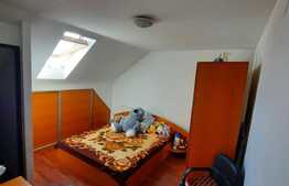 Mansarda 2 camere, 53 mp, decomandat, zona Stefan cel Mare