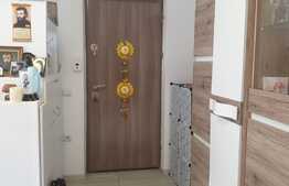 Apartament de 3 camere, 58 mp, parcare, zona Selimbar