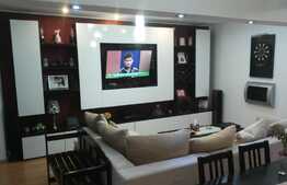 Apartament 3 camere, 70 mp, 2 bai, pivnita, Valea Aurie