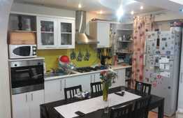 Apartament 3 camere, 70 mp, 2 bai, pivnita, Valea Aurie