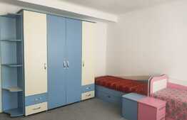 Apartament la casa 4 camere, 113 mp, semidecomandat, Centru