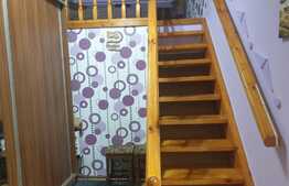 Apartament de 2 camere, decomandat, 55 mp, pivnita, zona centrala