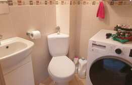 Apartament de 3 camere, 85 mp, decomandat, zona centrala