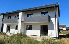 Duplex la cheie, 110 mp, 465 mp teren, Selimbar 
