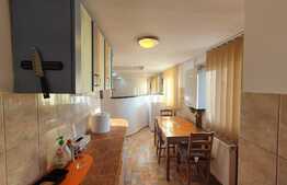 Apartament de 4 camere, decomandat ,86 mp, Calea Cisnadiei.