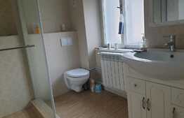 Apartament de 5 camere, decomandat, 141 mp, Ultracentral.