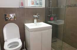 Apartament 3 camere, decomandat, 66 mp, zona Calea Cisnadiei 