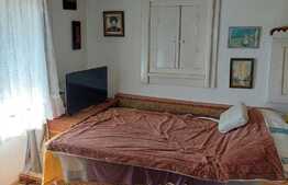 Casa individuala, 2 camere, 60mp, gradina 2500 mp, satul Glâmboaca