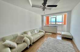 Apartament 3 camere, 66 mp, zona Ciresica