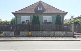 Casa individuala 415,49 mp, teren 818 mp, Piata Cluj