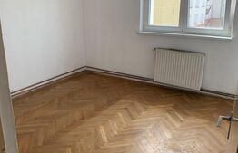 Apartament 3 camere, decomandat, 95 mp, zona centrala