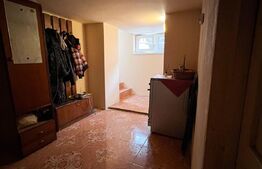 Casa 176 mp, 5 camere, mobilata/utilata, zona Lupeni