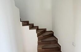  Duplex de patru camere,111 mp, teren 238 mp, in Cisnadie