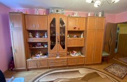 Apartament 2 camere, 54 mp, decomandat, zona Ciresica 