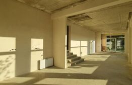 Vila la cheie, 5 camere, piscina interioara, teren 1200 mp, Cisnadie 