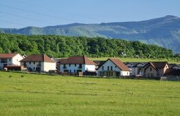 Casa individuala deosebita, 4 camere, 131 mp, teren 566 mp, Cisnadie