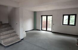 Casa de 136 mp,132 mp curte libera, Calea Cisnadiei