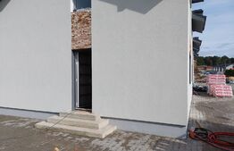 Duplex 4 camere, 96 mp, 260 mp curte, orasul Cisnadie