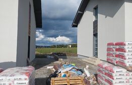 Duplex 4 camere, 96 mp, 260 mp curte, orasul Cisnadie