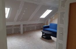 Apartament 4 camere, 94 mp, semidecomandat, in Cisnadie