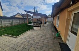 Casa individuala, 6 camere, 140 mp, teren 360 mp, în Selimbar