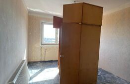 Apartament 3 camere, 68 mp, decomandat, Vasile Aron